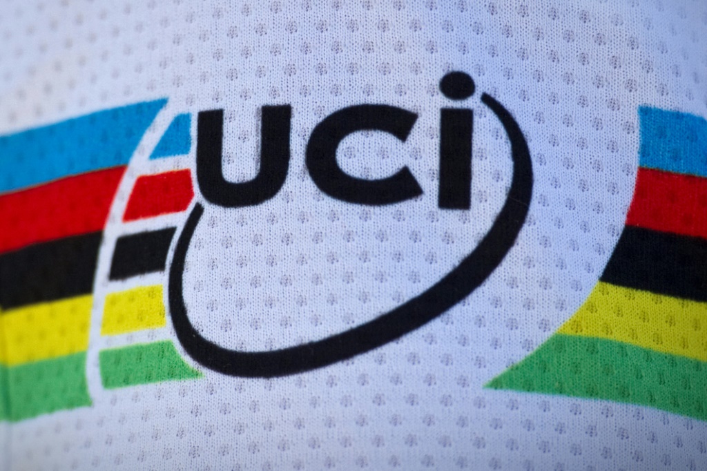 L'Union cycliste internationale (UCI) "imposer(a) des sanctions plus sévères" en cas d'écart au protocole sanitaire encadrant la reprise de la saison