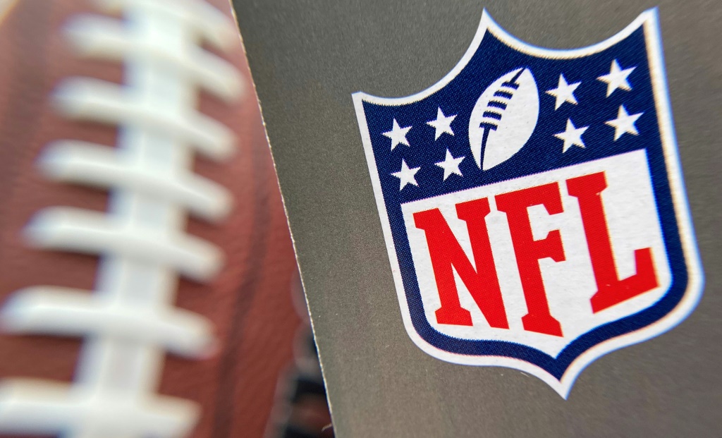 Plusieurs équipes de la Ligue professionnelle nord-américaine de football américain (NFL) ont décidé d'annuler leurs séances d'entraînement jeudi en signe de solidarité avec Jacob Blake