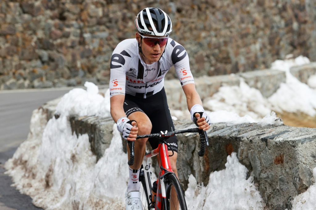 Le Néerlandais Wilco Kelderman s'empare du maillot rose lors de la 18e étape du Tour d'Italie