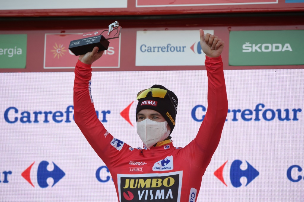 Le coureur de la Jumbo Primoz Roglic nouveau maillot rouge de leader de la Vuelta