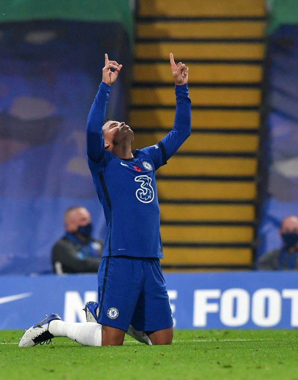 Thiago Silva célèbre son premier but avec Chelsea en Premier League