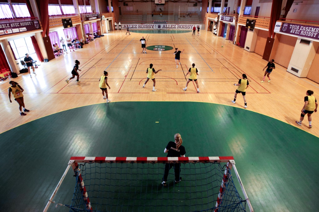 L'équipe de France féminine de handball s'entraîne