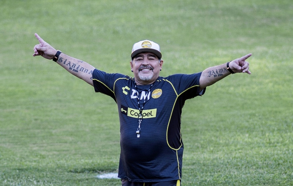 La légende du football Diego Maradona