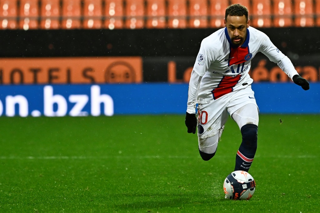 L'attaquant du PSG Neymar lors d'un match de L1 à Lorient