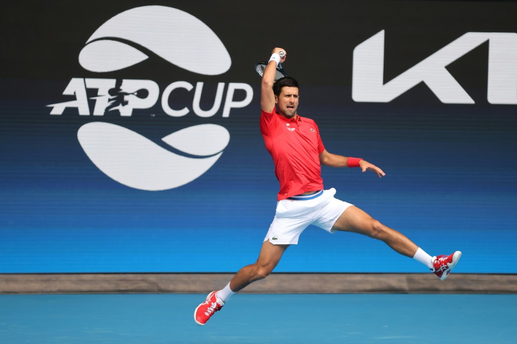 Novak Djokovic a parfaitement démarré sa saison en s'imposant face à Denis Shapovalov en ATP Cup