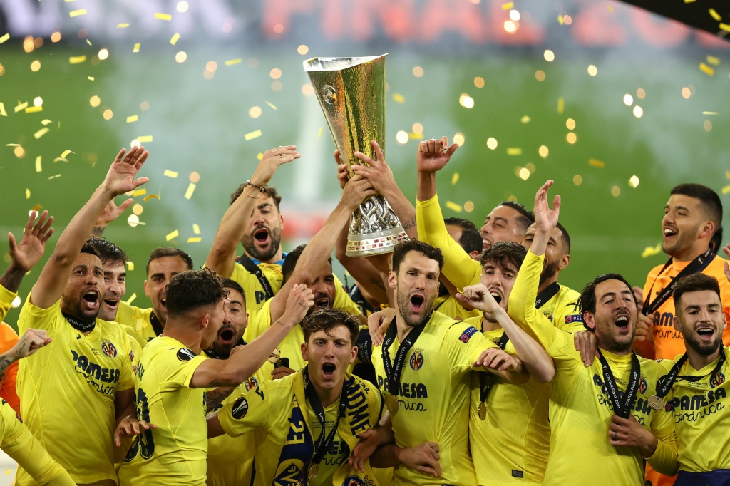 La joie des joueurs de Villarreal après la victoire à l'issue des tirs au but lors de la finale de la Ligue Europa contre Manchester United