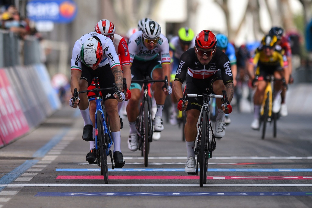 L'Australien Caleb Ewan remporte la 5e étape du Tour d'Italie