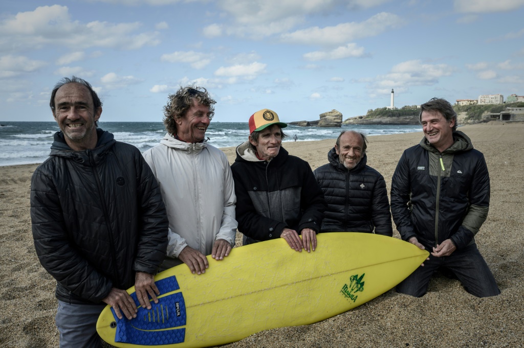 Les membres du "Biarritz Surf Gang" (de gauche à droite): Michel