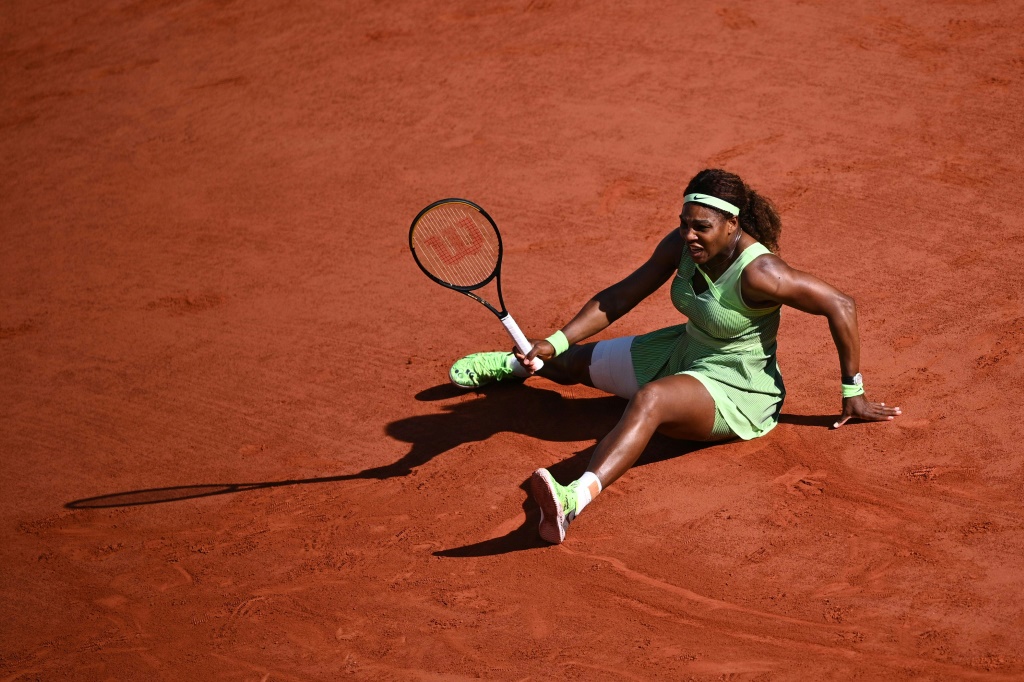L'Américain Serena Williams éliminée en 8es de finale de Roland-Garros par la Kazakhe Elena Rybakina