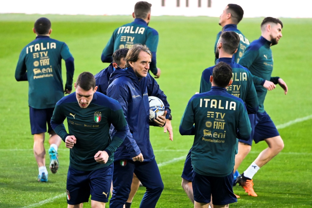 Les joueurs italiens à l'enraînement sous la direction de Roberto Mancini, le 23 mars 2022 à Palerme