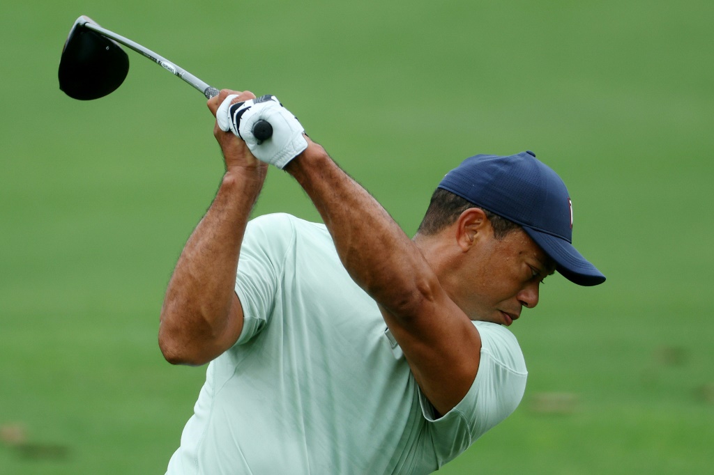 Tiger Woods à l'entraînement sur les greens du Masters d'Augusta