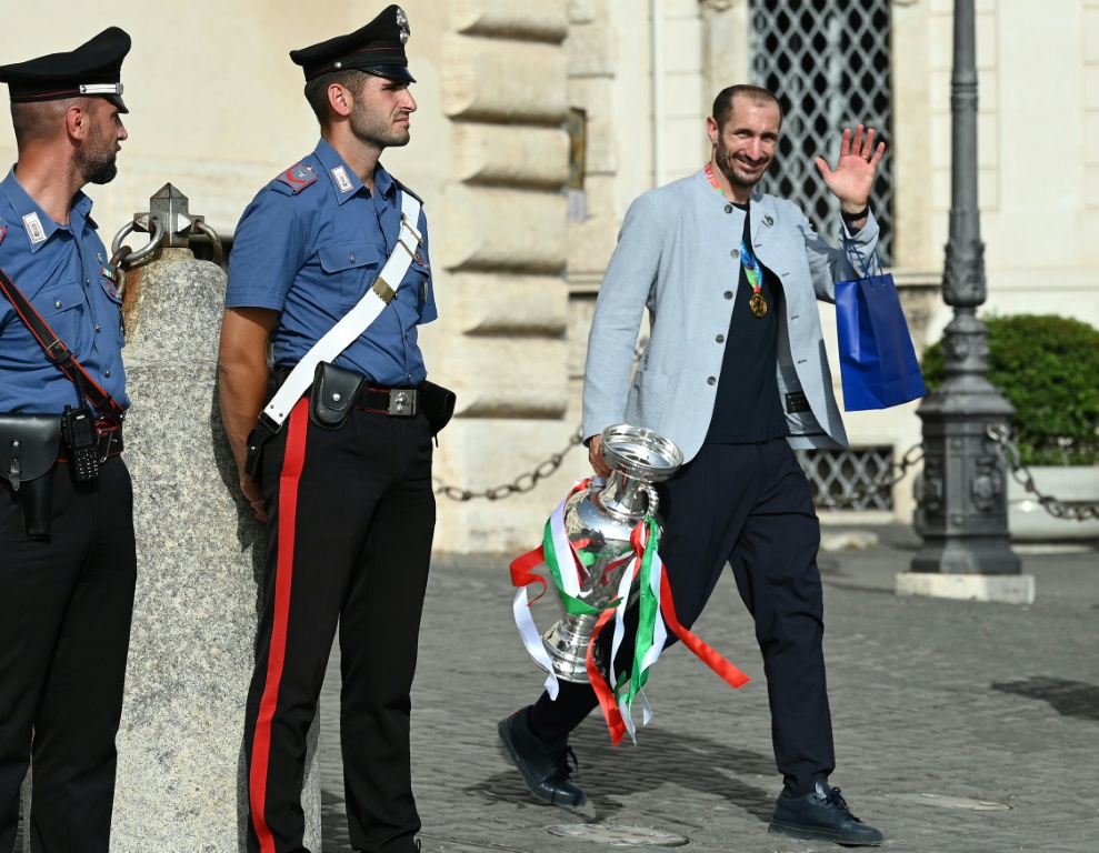 Giorgio Chiellini à la sortie du palais présidentiel à Rome le 12 juillet 2021 au lendemain de la finale de l'Euro remportée par l'Italie