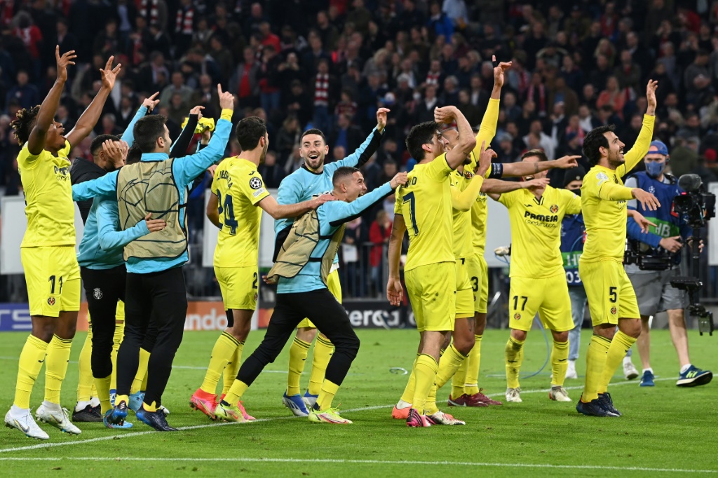 Les joueurs de Villarreal célèbrent la qualification en demi-finale de la Ligue des champions