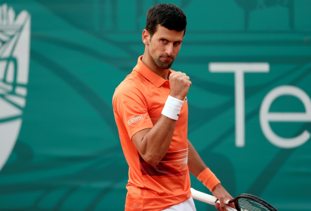 Le Serbe Novak Djokovic lors de sa victoire face à son compatriote Miomir Kecmanovic en quart de finale du tournoi ATP 250 de Belgrade le 21 avril 2022
