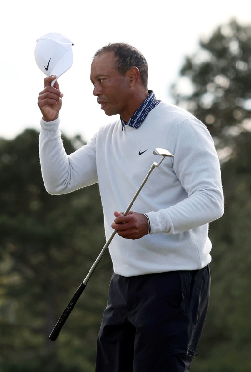 Tiger Woods sur le green du Masters d'Augusta le 9 avril 2022