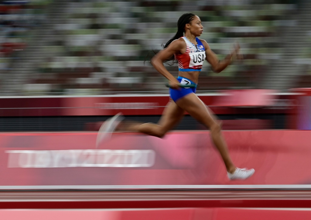 Allyson Felix lors du relais 4x400 m remporté par les Américaines, aux JO de Tokyo, le 7 août 2021