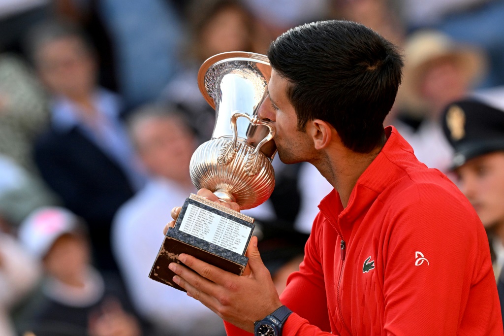 Novak Djokovic vainqueur du Masters 1000 de Rome aux dépens de Stefanos Tsitsipas