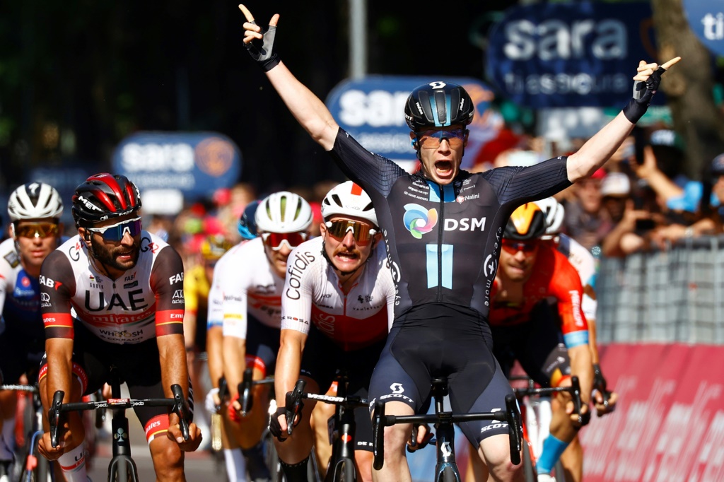 L'Italien Alberto Dainese remporte au sprint la 11e étape du Giro