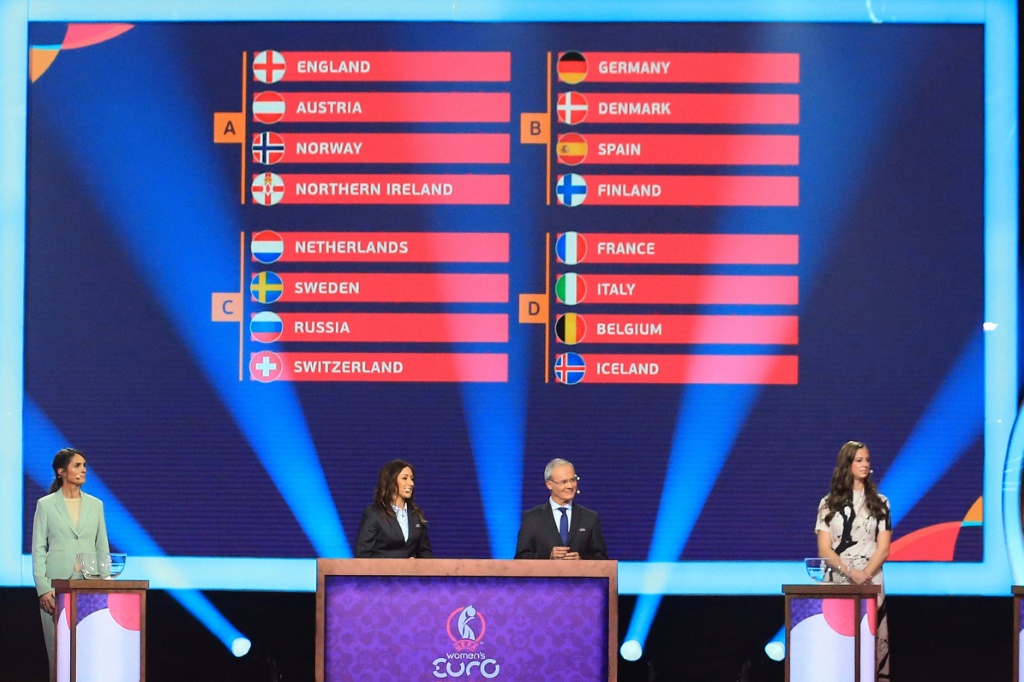 Le Portugal remplace la Russie dans le groupe C de l'Euro féminin de football cet été en Angleterre. Photo prise lors du tirage au sort de la compétition le 28 octobre 2021 à Manchester