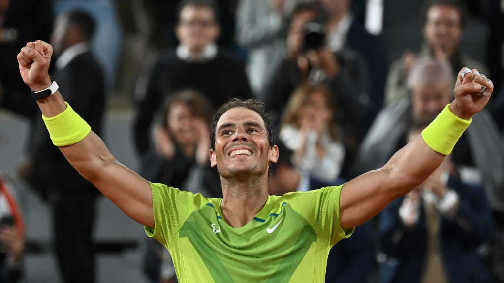 Rafael Nadal après sa victoire sur Novak Djokovic à Roland-Garros à Paris le 1er juin 2022