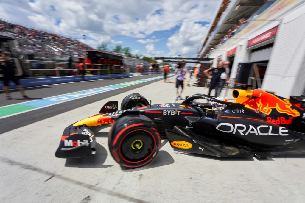 Max Verstappen lors des essais libres du Grand Prix du Canada vendredi 17 juin 2022 sur le circuit Gilles-Villeneuve de Montréal