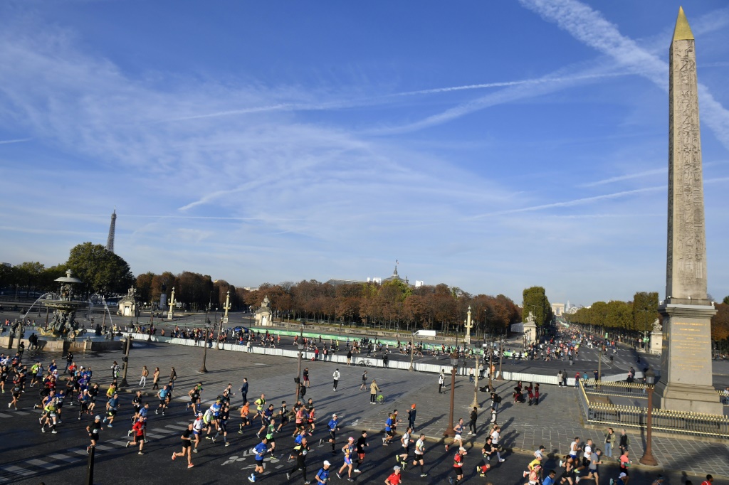 La Place de la Concorde lors du passage du marathon de Paris