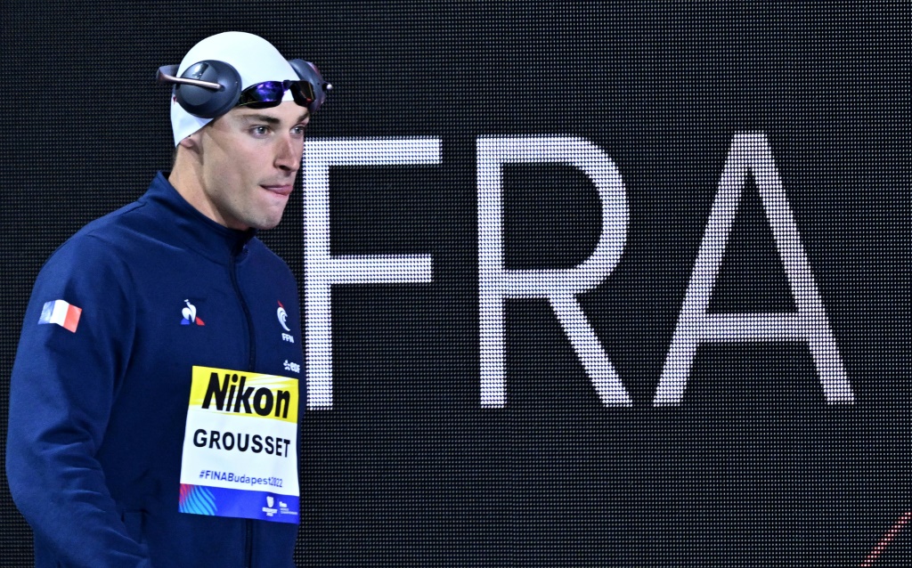Le Français Maxime Grousset avant la finale du 50 m nage libre des Mondiaux de Budapest