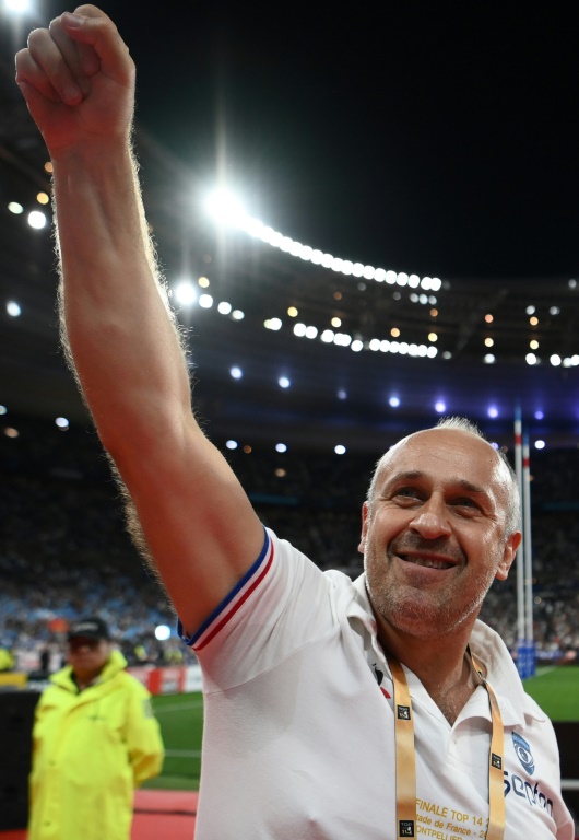 L'entraîneur français de Montpellier, Philippe Saint-André, après avoir remporté la finale du Top 14 contre Castres, à Saint-Denis, le 24 juin 2022
