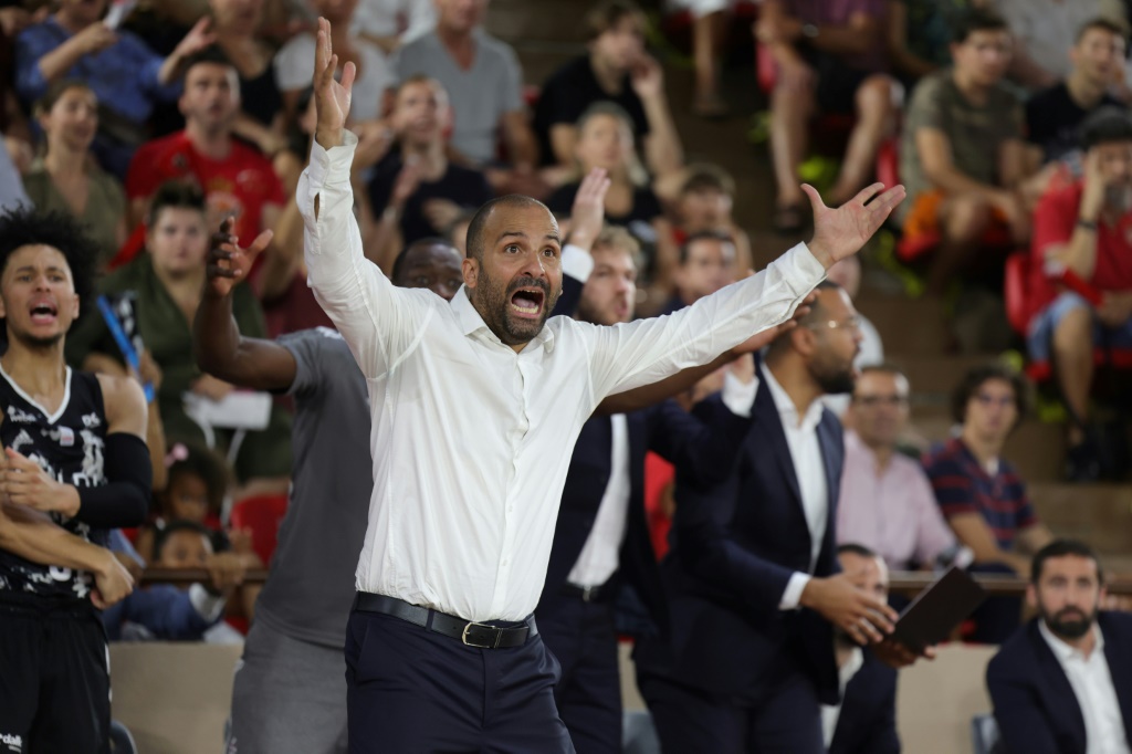 L'entraîneur de l'Asvel TJ Parker lors du match 4 de la finale du championnat Elite à Monaco, le 22 avril 2022