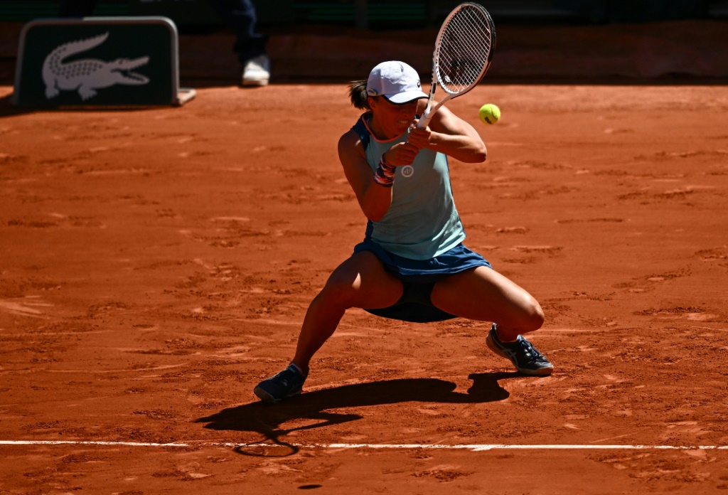 La Polonaise Iga Swiatek lors de son quart de finale contre l'Américaine Jessica Pegula à Roland-Garros, le 1er juin 2022