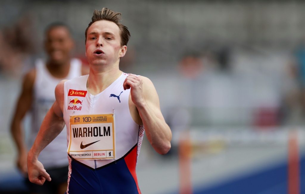 Le Norvégien Karsten Warholm lors du 400 m haies du meeting de Berlin le 12 septembre 2021