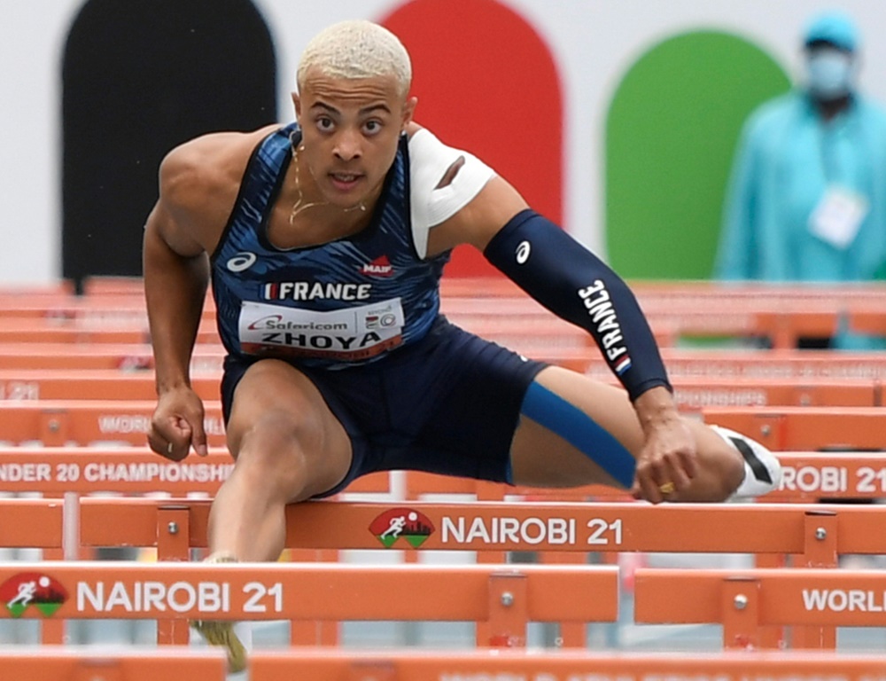 Le Français Sasha Zhoya, lors de son record du monde junior (12.72 sec) sur 110 m haies, le 21 août 2021 en finale aux Championnats du monde à Nairobi