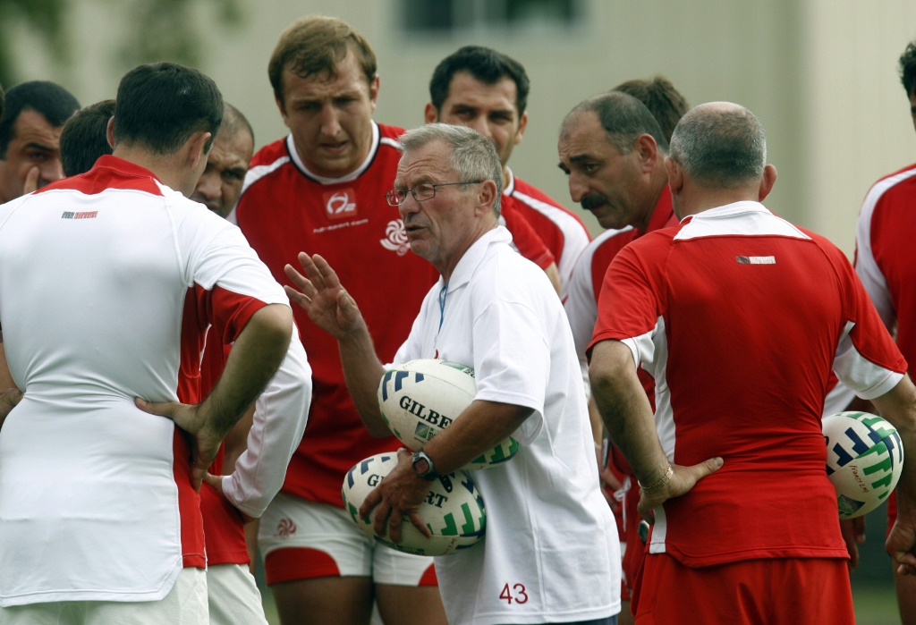 Henry Broncan (au centre), le 14 septembre 2007 à Mérignac avec la sélection de Géorgie