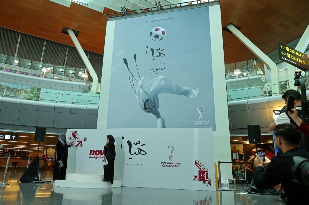 L'affiche officielle du Mondial-2022 a été dévoilée, le 15 juin 2022 à l'aéroport international de Doah