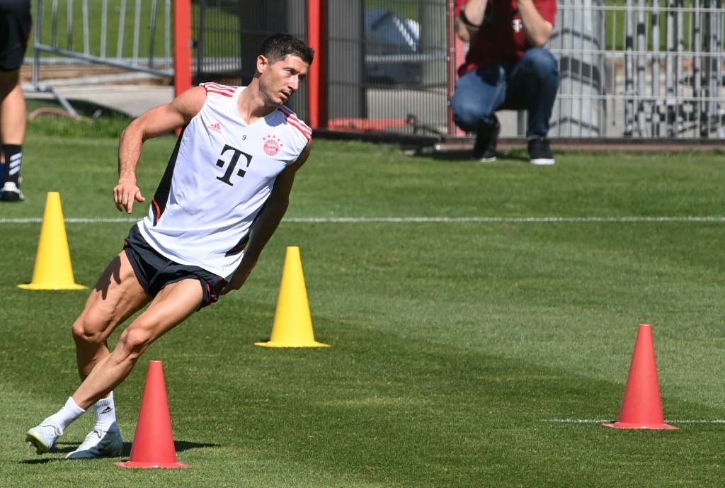 L'attaquant polonais Robert Lewandowski à l'entraînement avec le Bayern le 14 juillet 2022 à Munich.