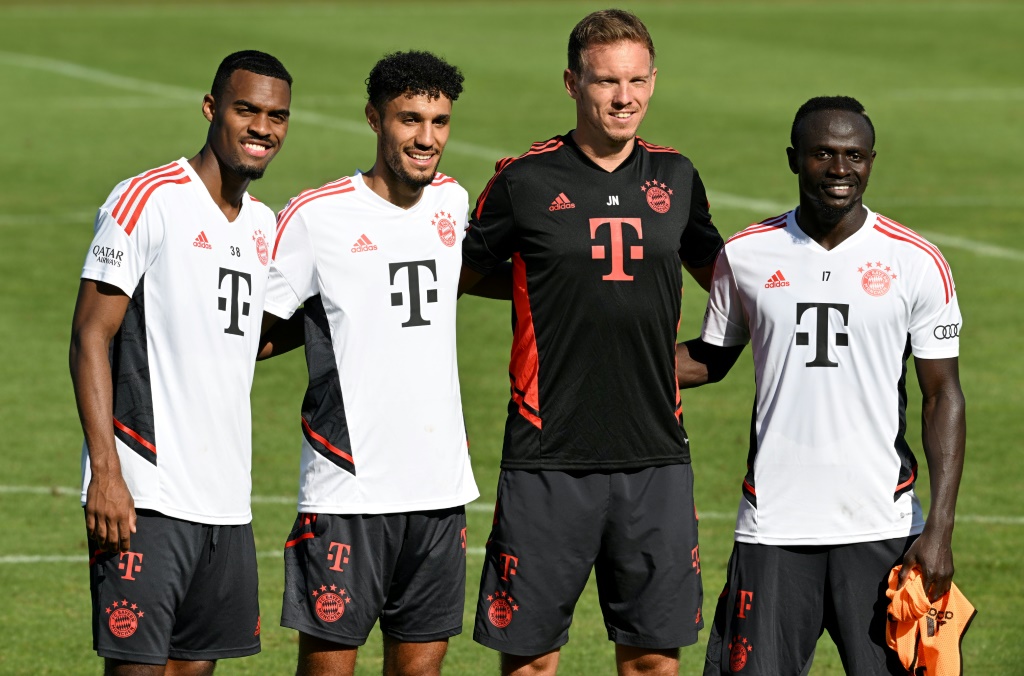 L'entraîneur du Bayern Munich Julian Nagelsmann pose