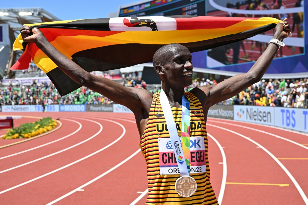 L'Ougandais Joshua Cheptegei vainqueur du 10.000 m des Mondiaux d'athlétisme