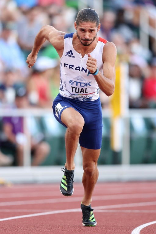 Le coureur du 800m, le Français Gabriel Tual, lors de la demi-finale des Championnats du monde d'athlétisme, à Eugene, aux Etats-Unis.