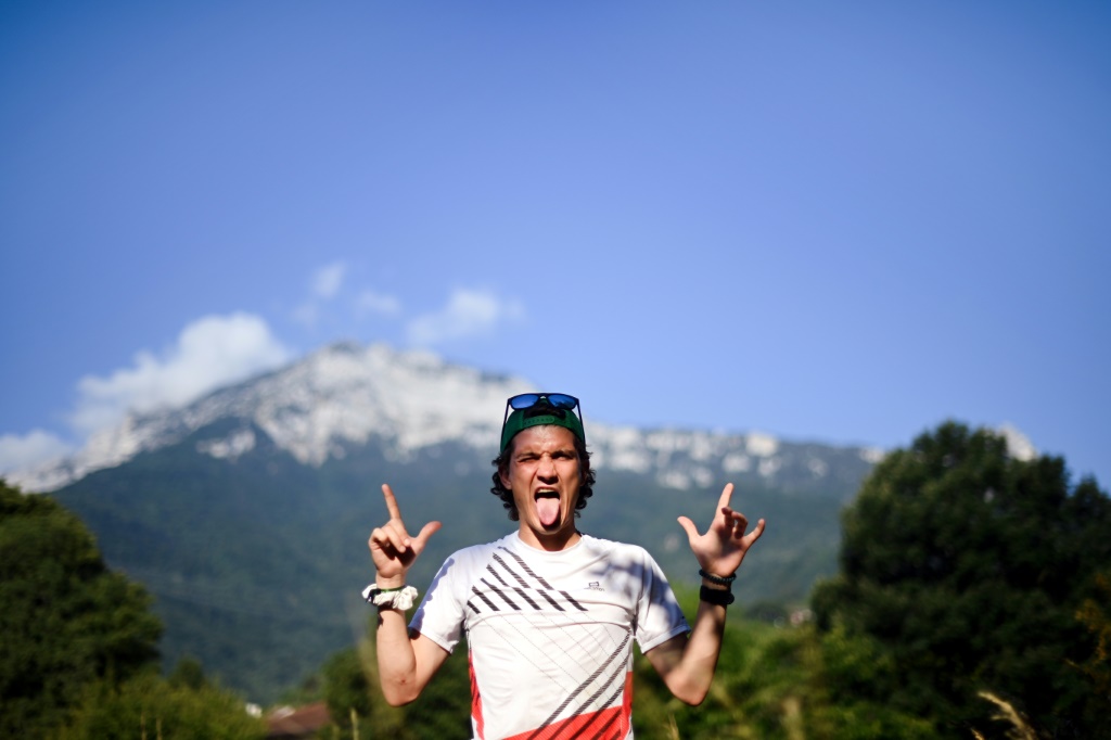 Alexandre Boucheix, alias Casquette Verte, lors de l'Ultra tour des quatre massifs (Ut4M)  à travers les Alpes, près de Lans-en-Vercors, dans l'Isère, le 21 juillet 2022
