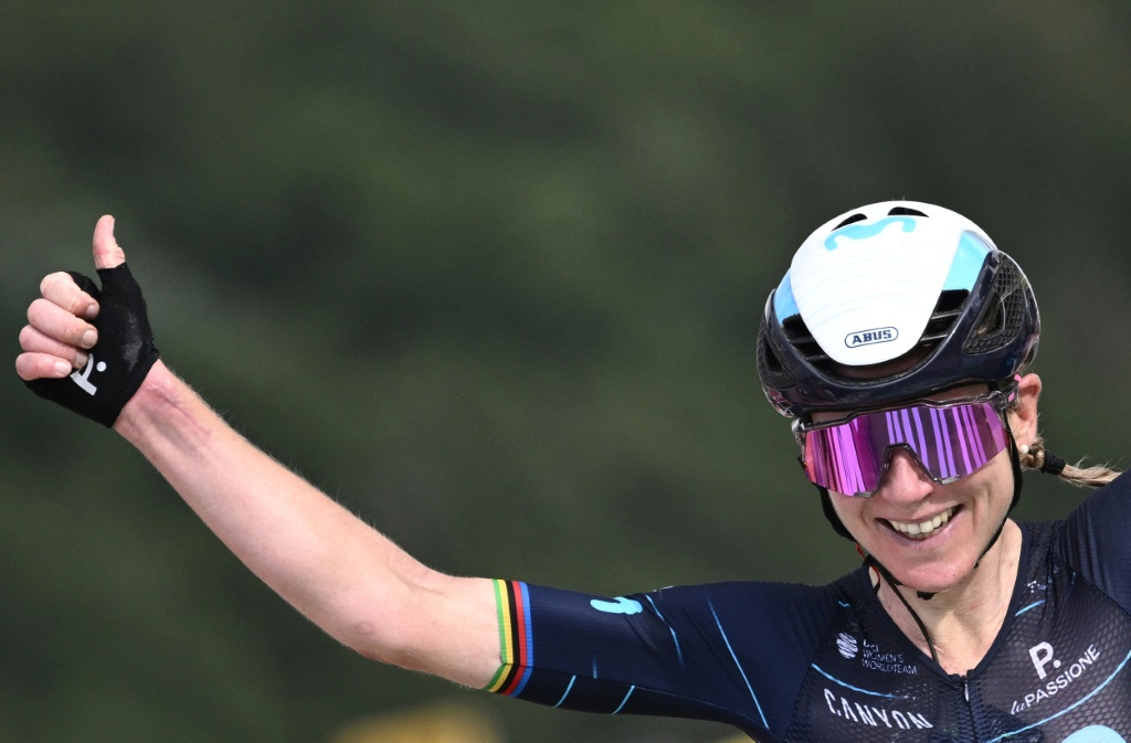 La Néerlansaise Annemiek Van Vleuten victorieuse de la 7e étape et nouveau maillot jaune du Tour de France Femmes, le 30 juillet 2022 au Markstein