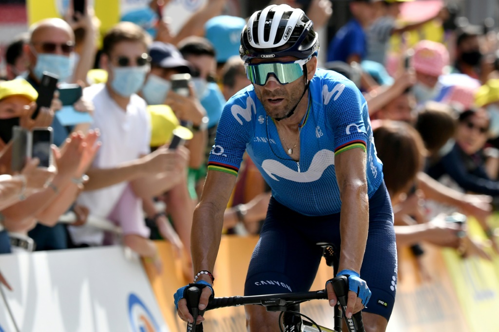 L'Espagnol Alejandro Valverde, à l'arrivée de la 15e étape du Tour de France, disputée entre Céret et Andorre-la-Vieille, le 11 juillet 2021