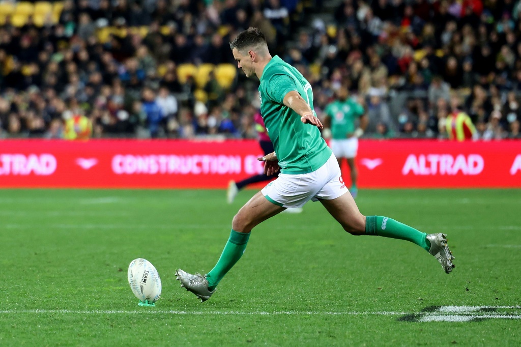 Le capitaine irlandais Johnny Sexton lors de la victoire de son équipe face aux All Blacks néo-zélandais le 16 juillet 2022 à Wellington.