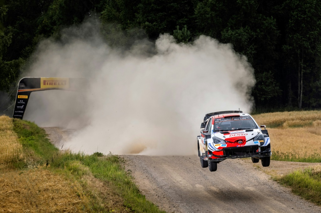 Le Britannique Elfyn Evans, au volant de sa Toyota Yaris, lors de la 8e spéciale du Rallye d'Estonie, le 16 juillet 2021 près de Karste