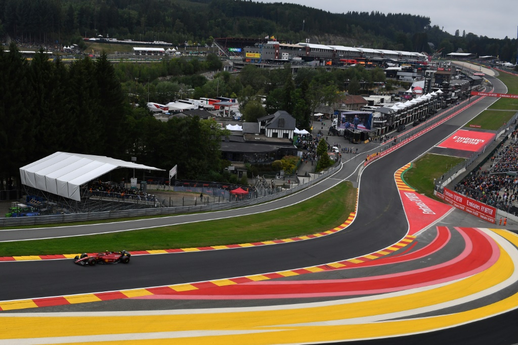 Le circuit au passage de Spa-Francorchamps au passage de la Ferrari de Carlos Ferrari, le 27 août 2022