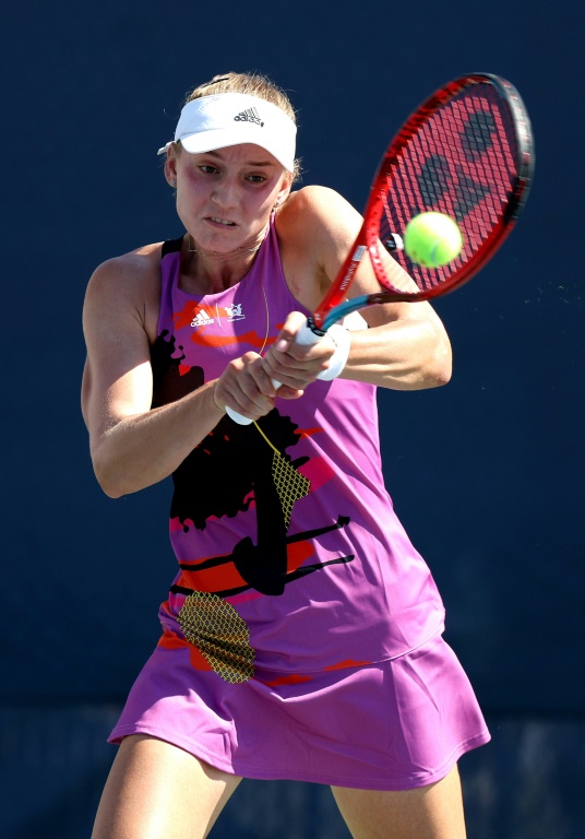 Elena Rybakina lors de son match contre Clara Burel le 30 août 2022 à l'US Open