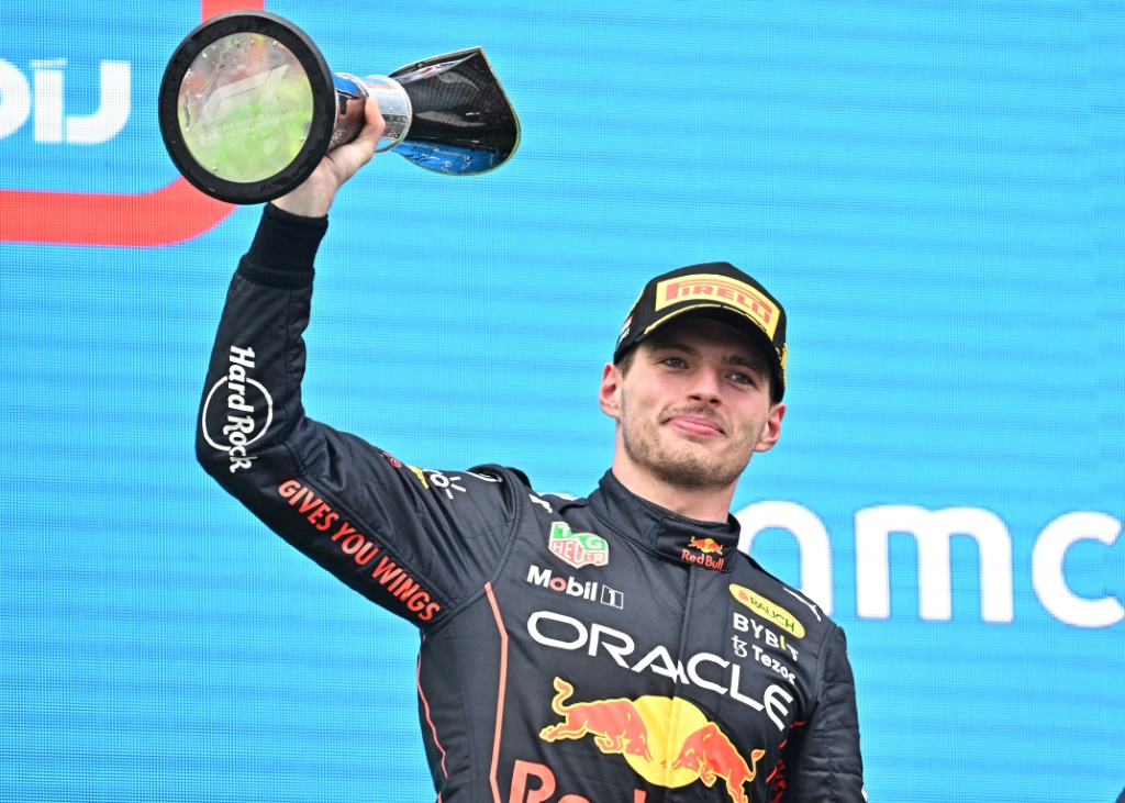 Max Verstappen vainqueur du GP de Hongrie sur le circuit du Hungaroring, le 31 juillet 2022