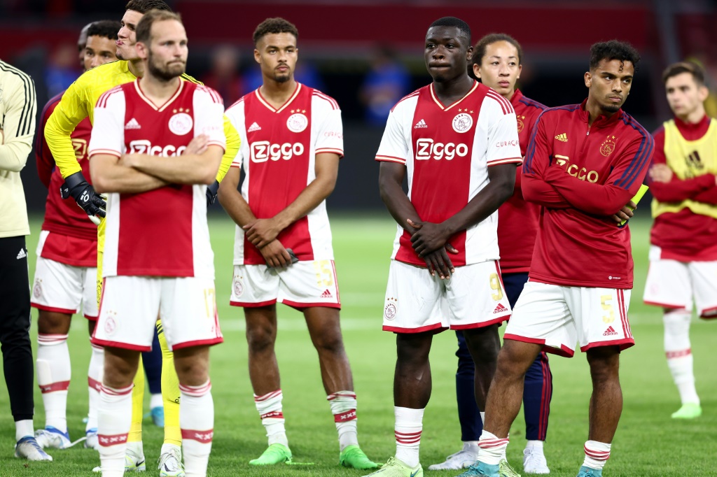 Les joueurs de l'Ajax après la défaite en Supercoupe des Pays-Bas face au PSV, le 30 juillet 2022 à Amsterdam