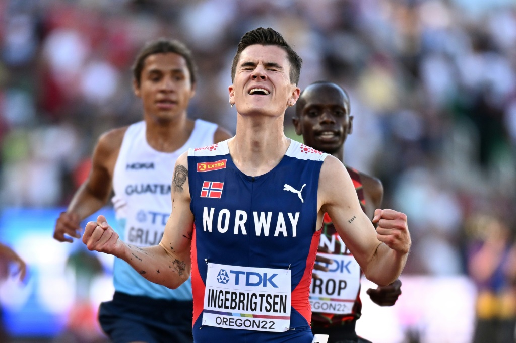 Le Norvégien Jakob Ingebrigtsen vainqueur du 5000 m des Mondiaux de Euene, le 24 juillet 2022