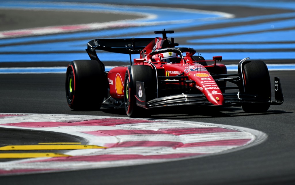 Le pilote monégasque Charles Leclerc (Ferrari) lors de la première séance d'essais libres du Grand Prix de France de F1 au circuit du Castellet, le 22 juillet 2022