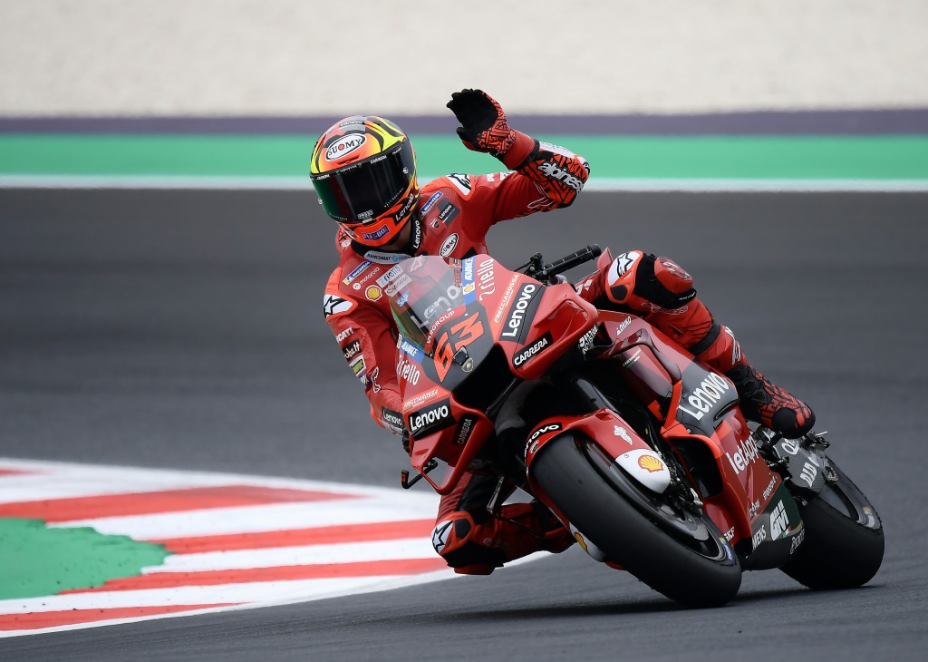 Le pilote Ducati Francesco Bagnaia à la fin des essais libres du Grand-Prix de  San Marin sur le circuit de Misano en Italie le 3 septembre 2022